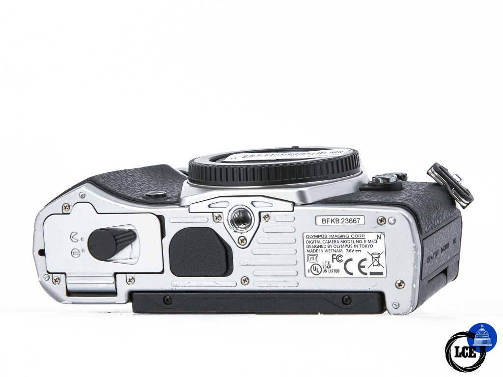 Olympus E-M5 II Body **7k Shutter Count**