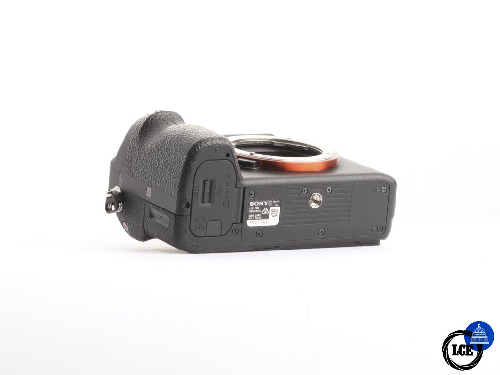Sony A7II Body [4.2k] [4*] | 10115581