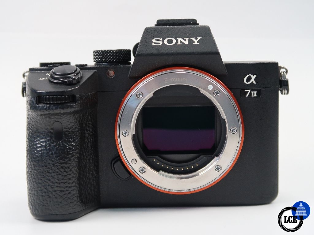 Sony A7 III 