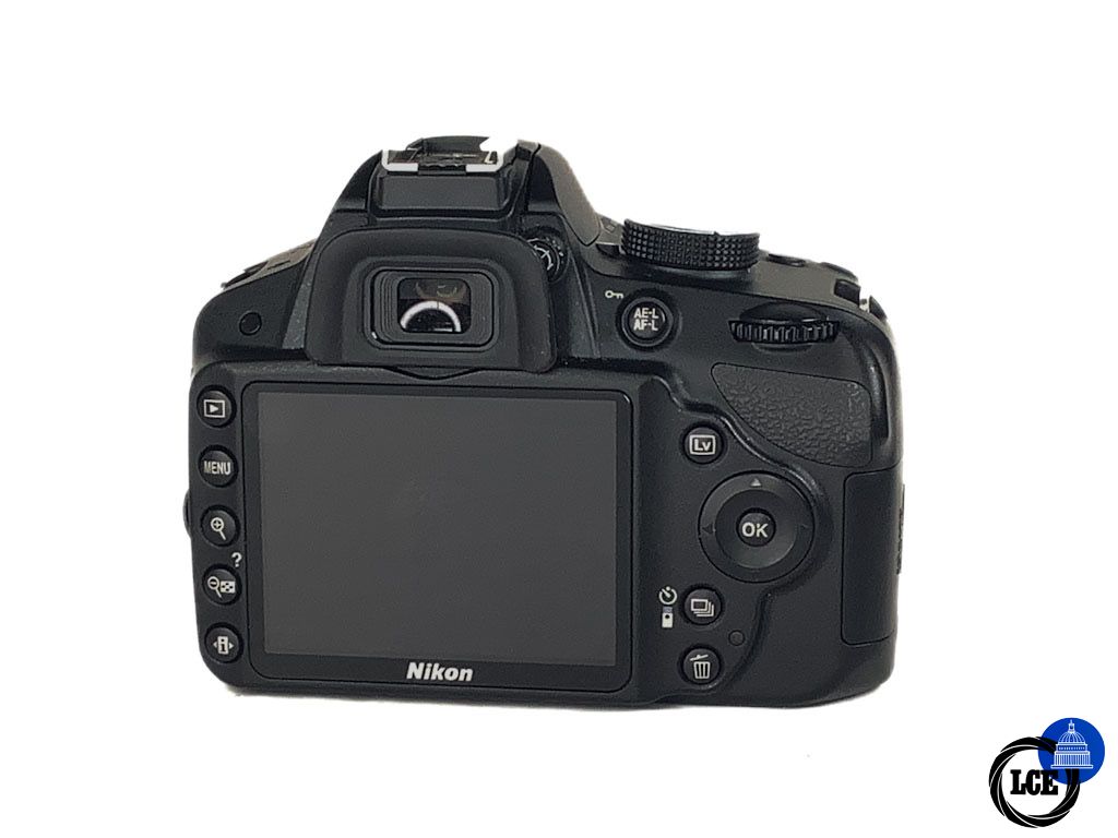 Nikon D3200 + AF-S 18-55mm F3.5-5.6 G