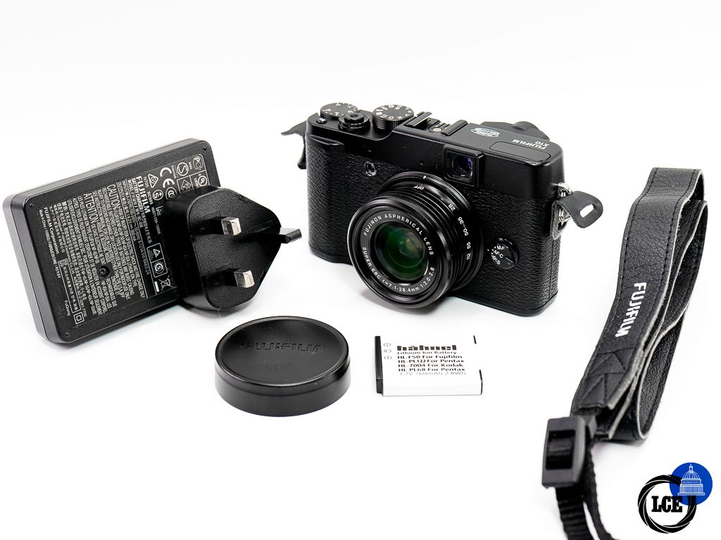 FujiFilm X10