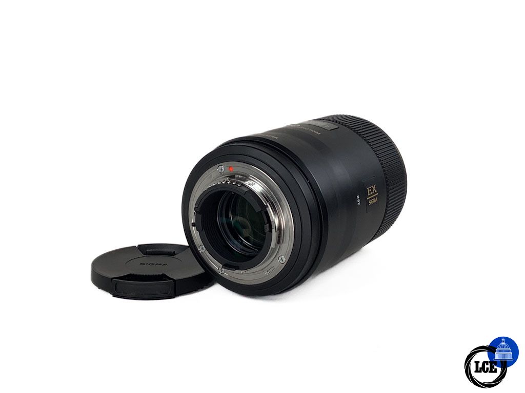Sigma 105mm F2.8 DG Macro HSM