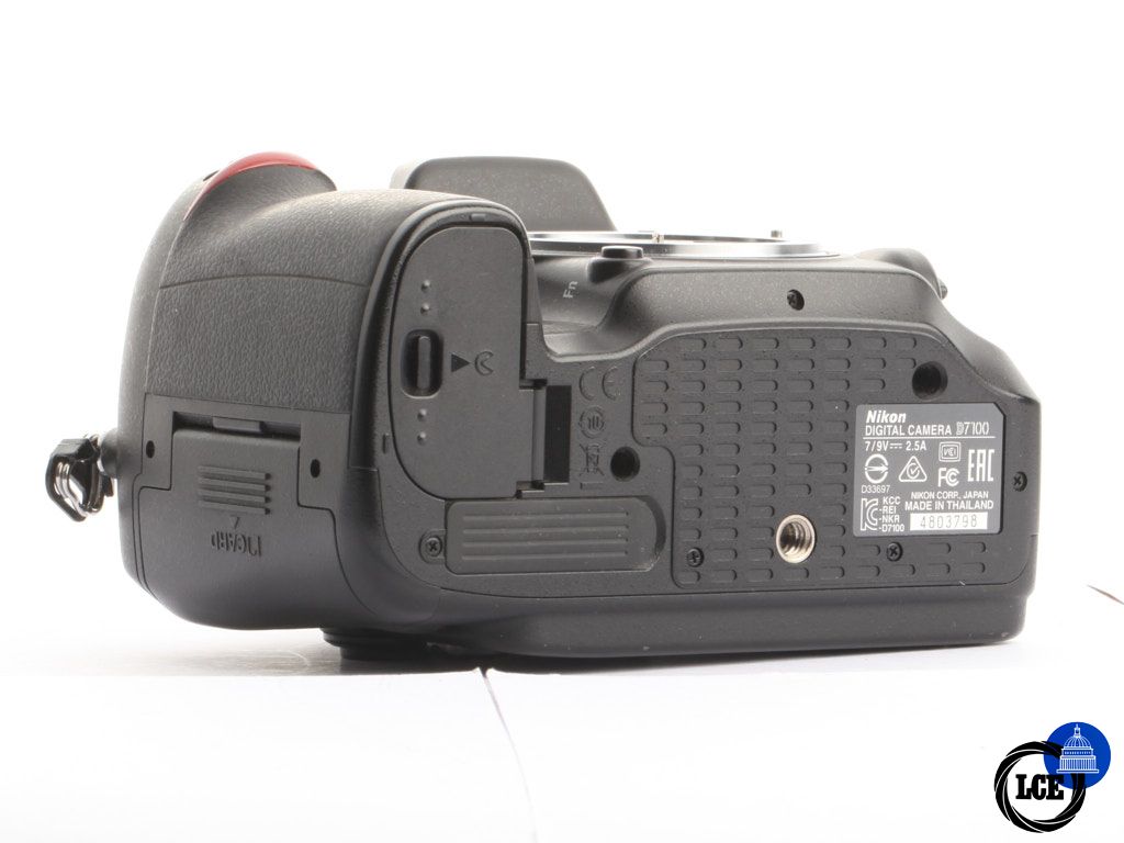 Nikon D7100 Body [4*] | 10115708