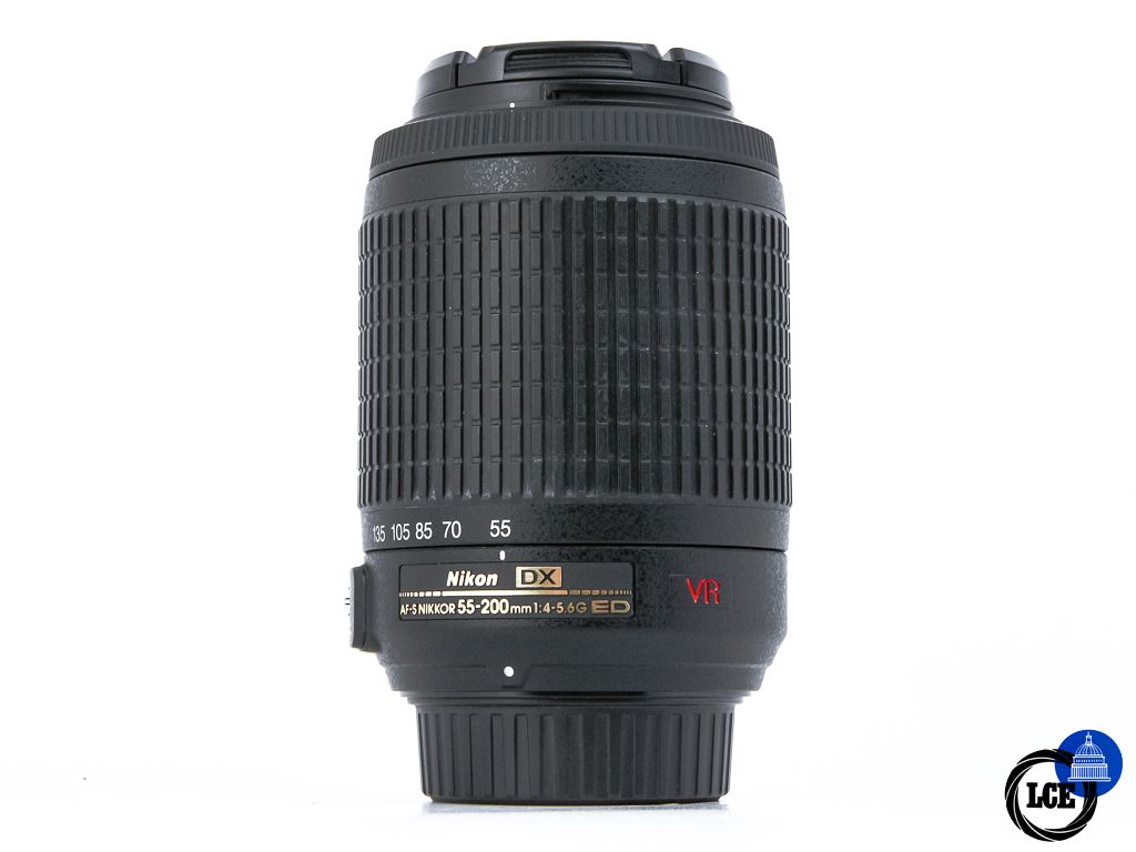 Nikon AF-S 55-200mm f4-5.6 G ED VR DX