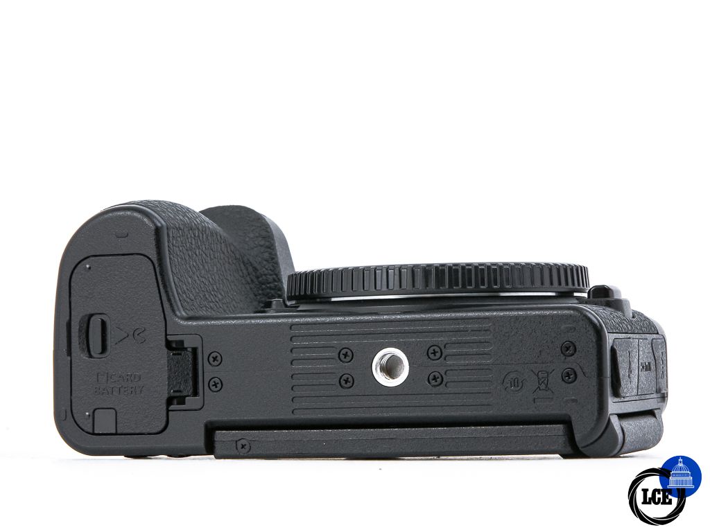 Nikon Z30 Body **4k Shutter Count**