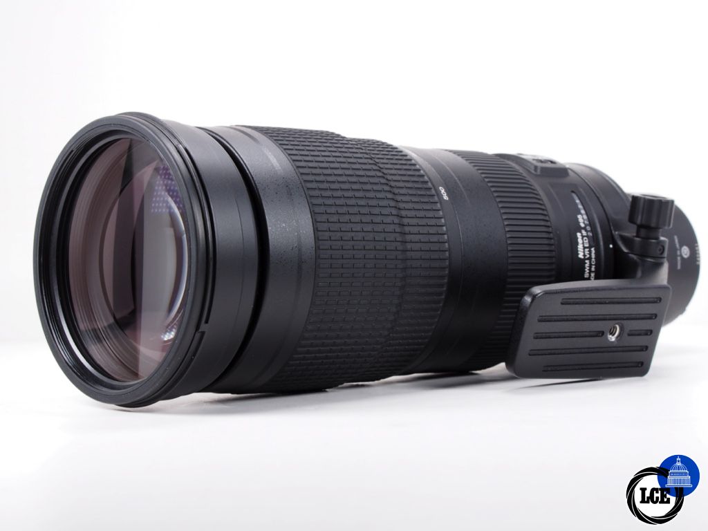 Nikon 200-500mm F5.6E AF-S VR & TC17EII