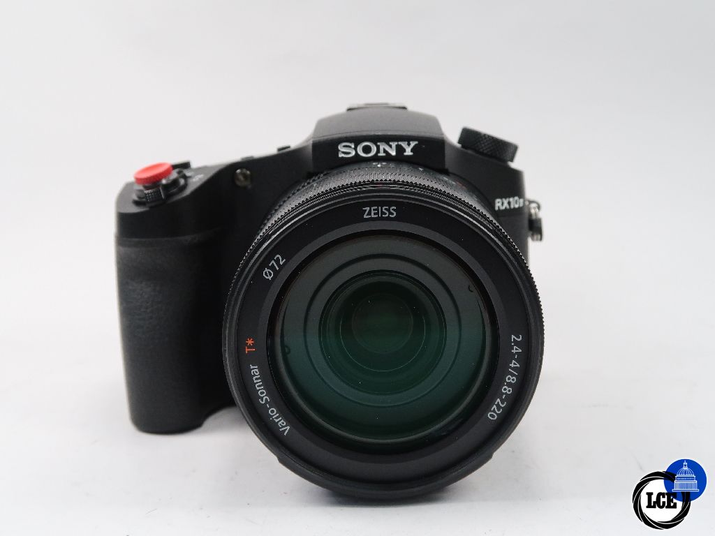 Sony RX10 IV