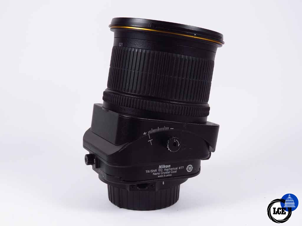 Nikon 24mm f3.5 PC-E Nikkor N ED 