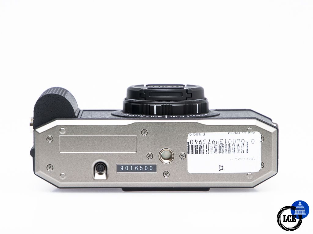 Pentax 17 Half Frame 