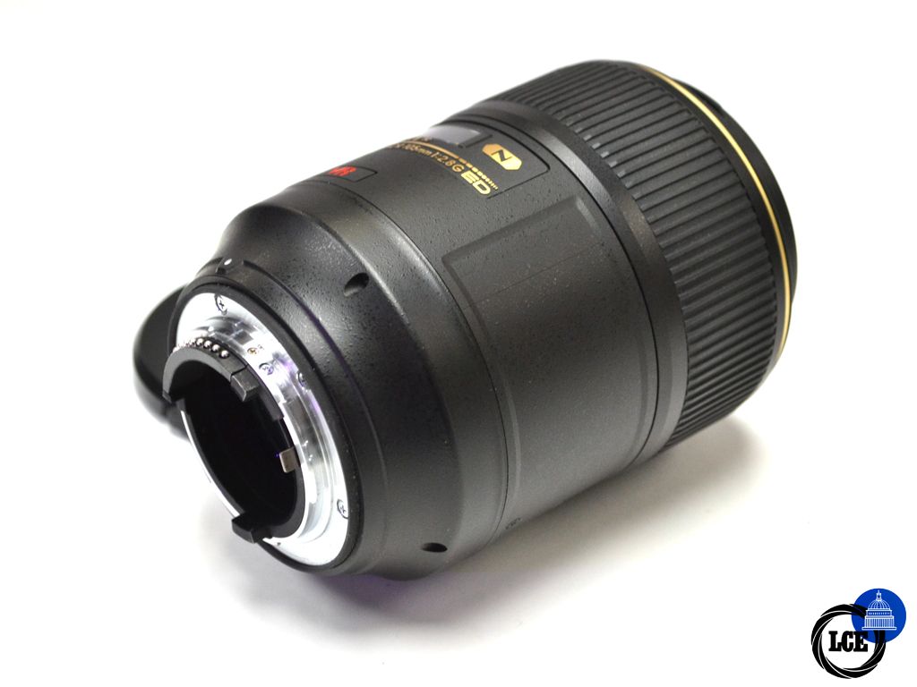 Nikon AF-S 105mm F2.8 Micro ED VR