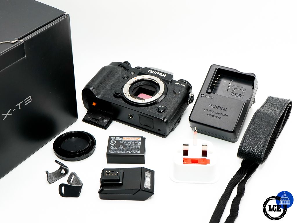 FujiFilm X-T3 Black Body * LOW SHUTTER COUNT *