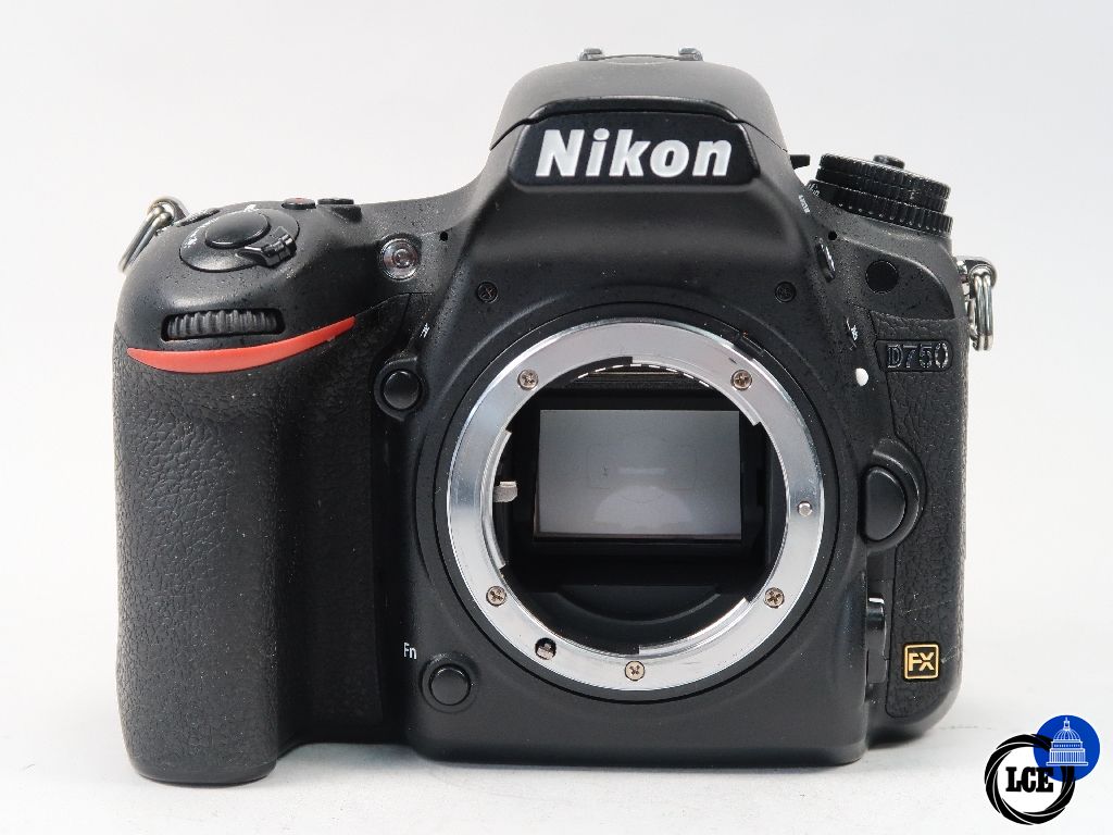 Nikon D750  111k sc