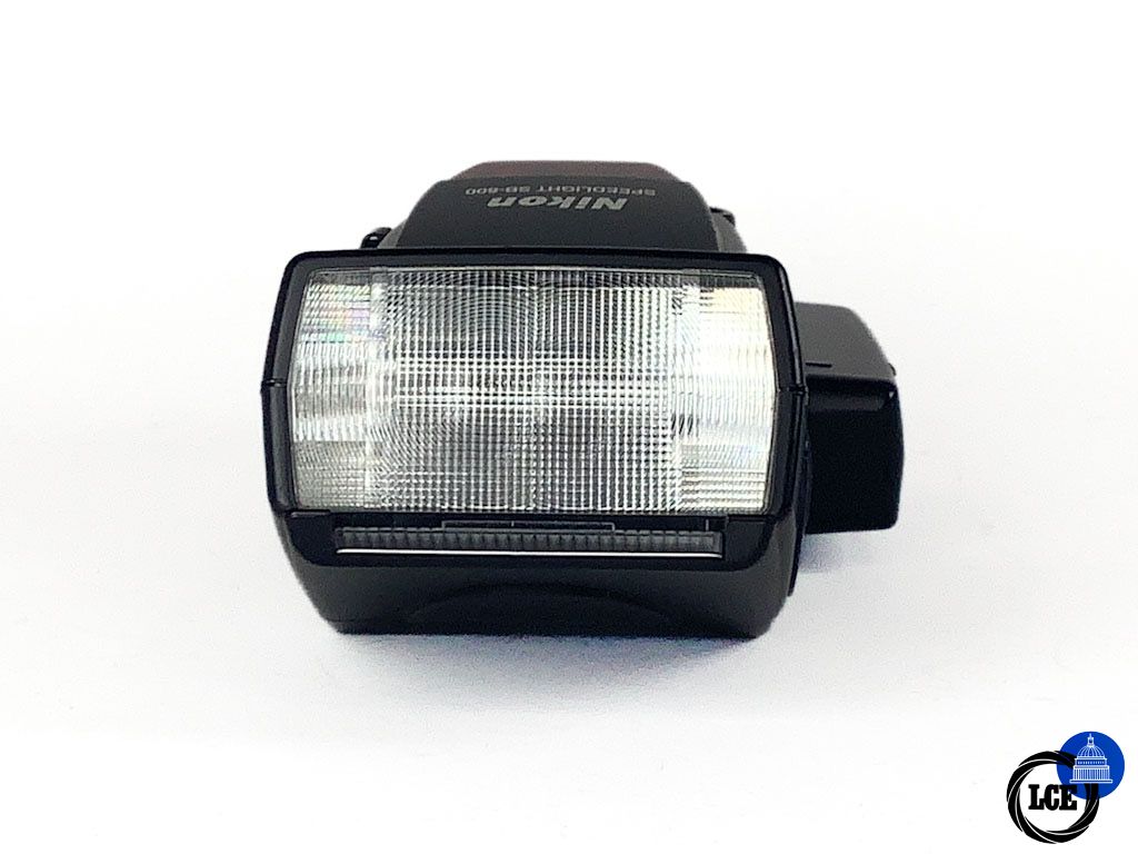 Nikon SB800 Flash Gun with Battery Attachment