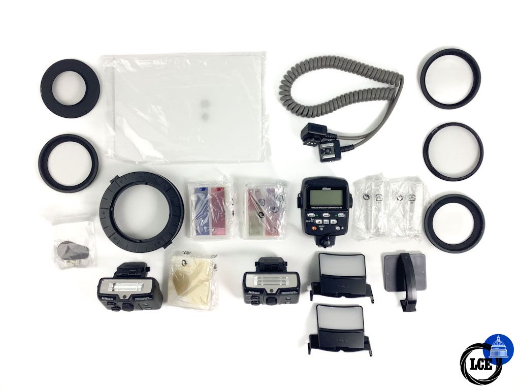Nikon R1C1 Close-up Speed-light Commander Kit