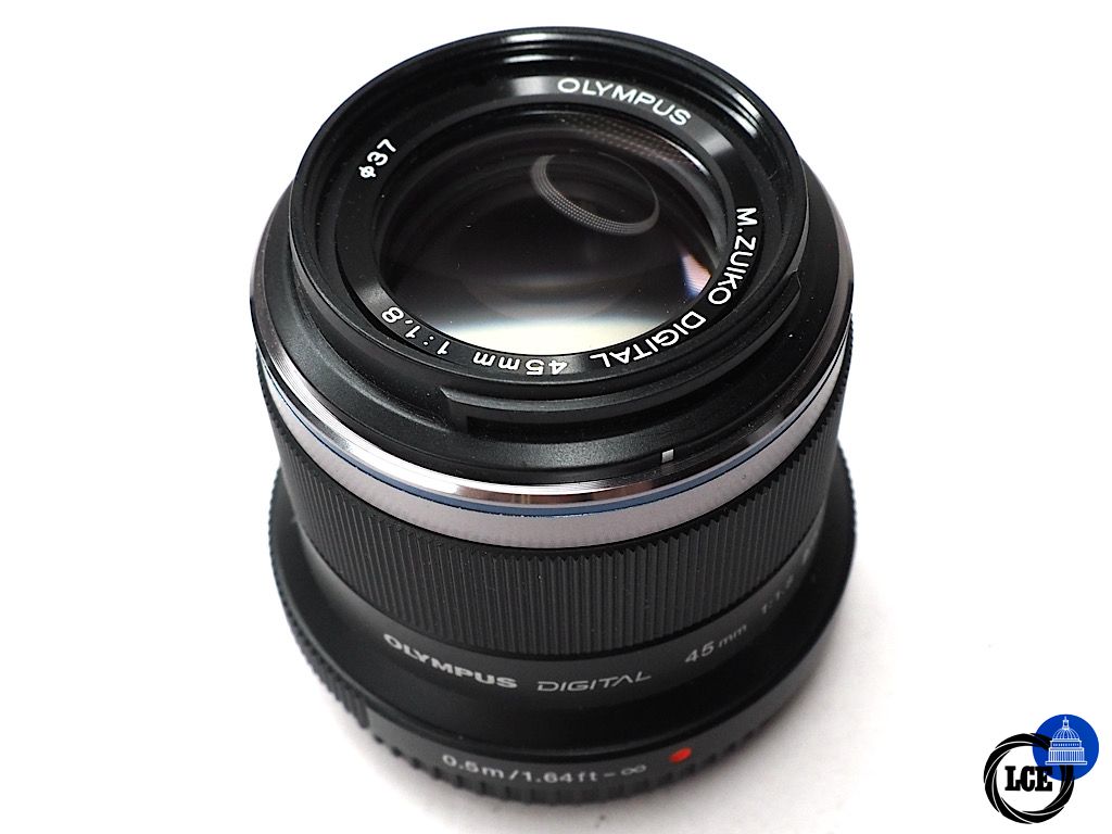 Olympus 45mm f1.8 MFT