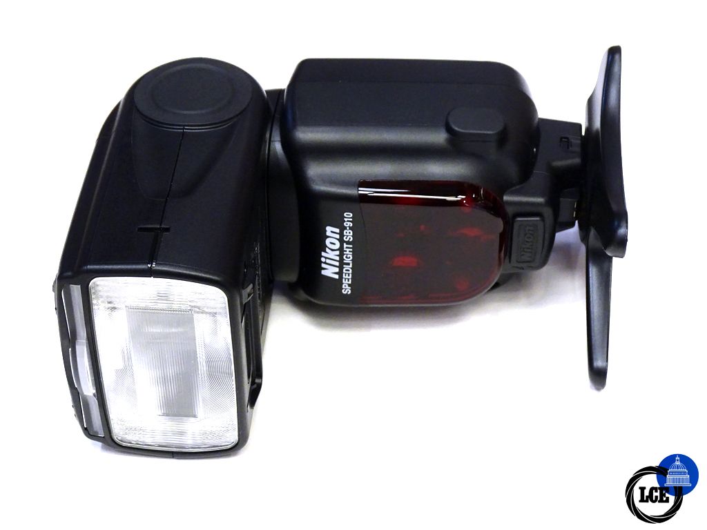 Nikon SB 910 Speedlight