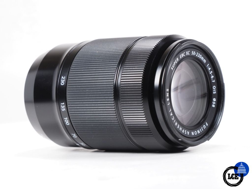 FujiFilm XC 50-230mm F4.5-6.7 OIS