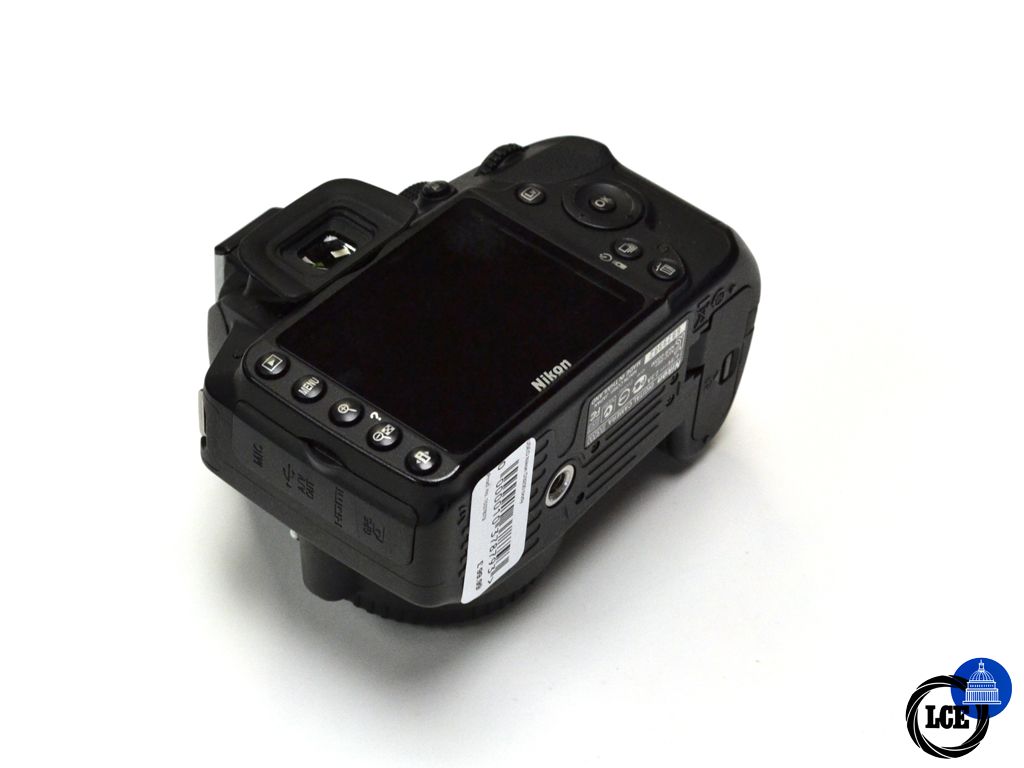 Nikon D3200 body