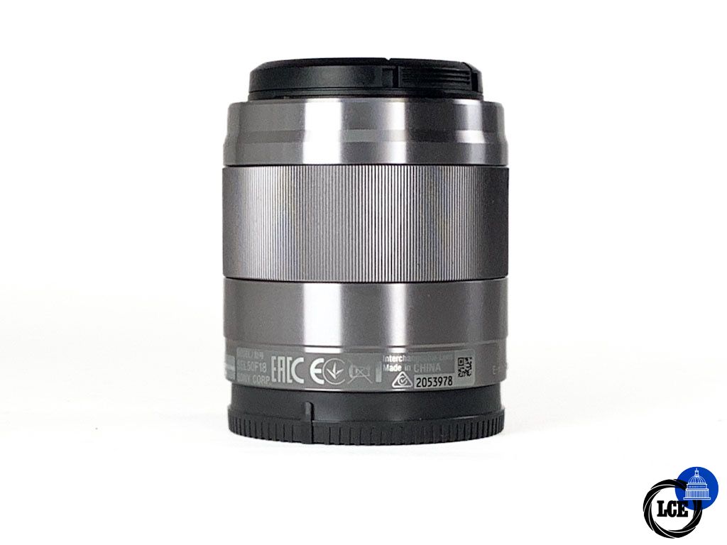 Sony E 50mm F1.8 OSS