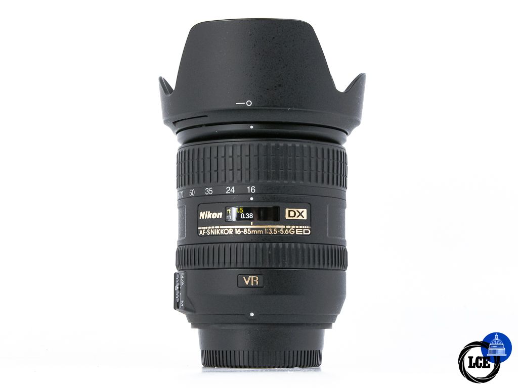 Nikon AF-S 16-85mm f3.5-5.6 VR DX