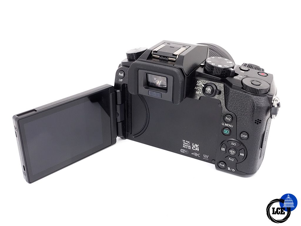 Panasonic Lumix G7 + 12-60mm F3.5-5.6 Power OIS - Boxed | 5*