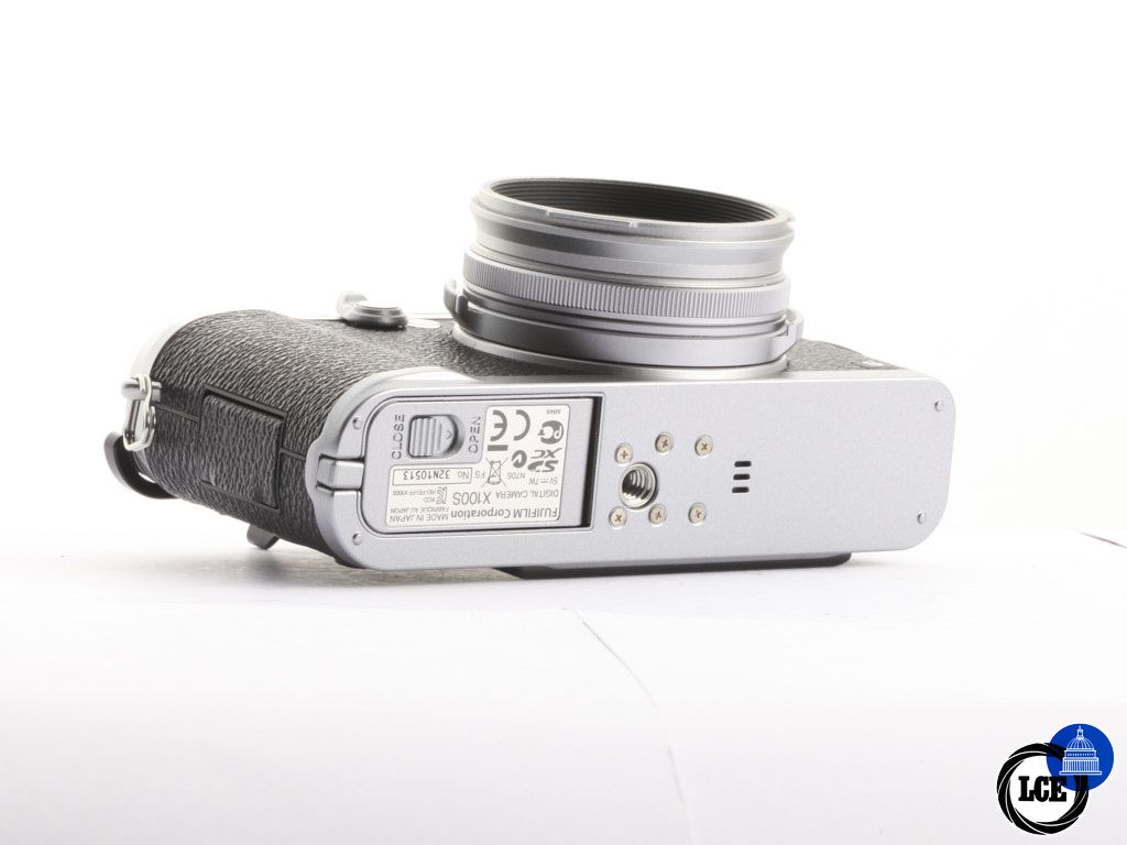 FujiFilm X100s Silver [4*] | 10115942
