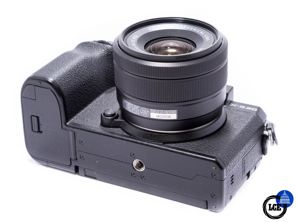 FujiFilm X-S20 + XC 15-45mm f3.5-5.6 OIS PZ *Low shutter count* *Boxed*