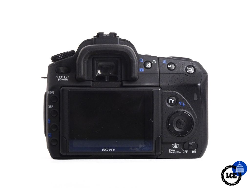 Sony A350 + 18-70mm f/3.5-5.6