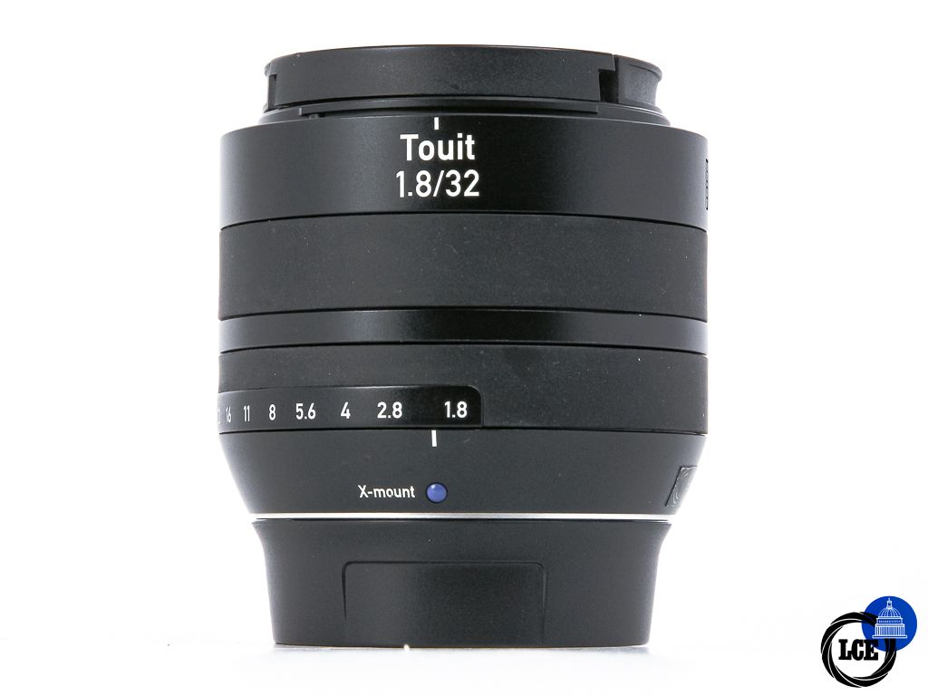 Zeiss Touit 32mm f1.8 Planar T* Fujifilm X Mount