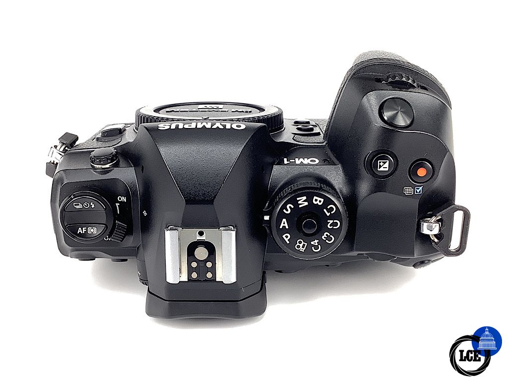 OM SYSTEM OM-1 BODY *shutter count 2k*