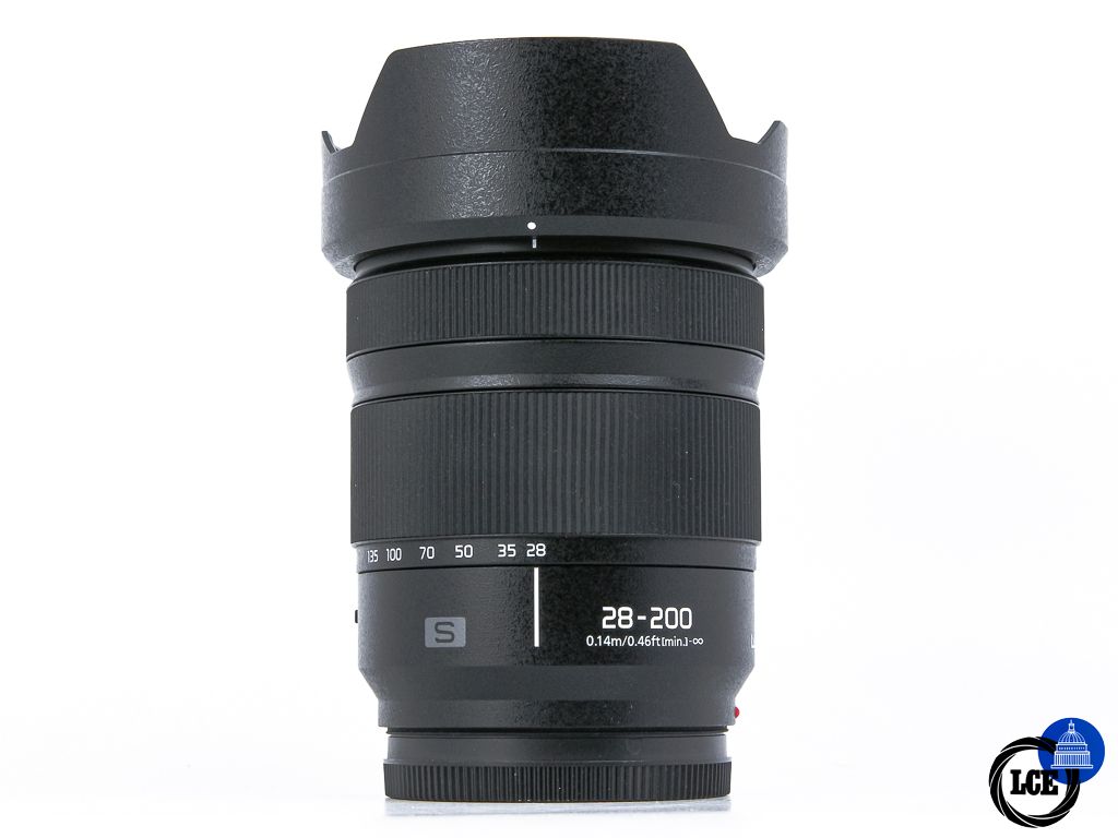 Panasonic S 28-200mm f4-7.1 OIS 